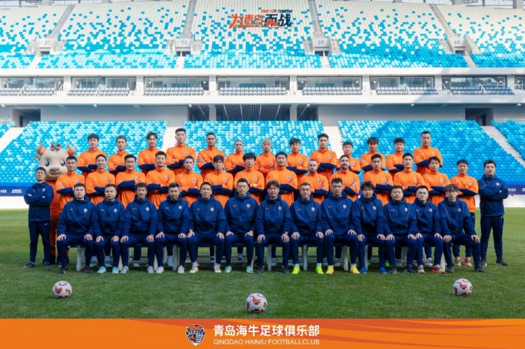  青島海牛一線隊名單：老將鄭龍、薩里奇坐鎮(zhèn)，金洋洋等新援在列