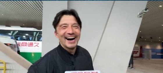  帶孩子和帶球隊哪個更累？謝暉笑言：都累，但帶孩子更累
